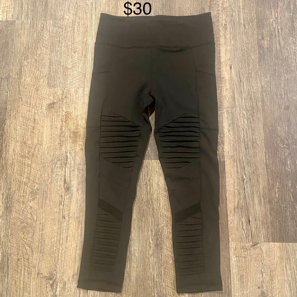 Constantly Varied Gear moto capris